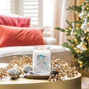 Yankee Candle Magical Bright Lights - Świeca Duża - obrazek 3
