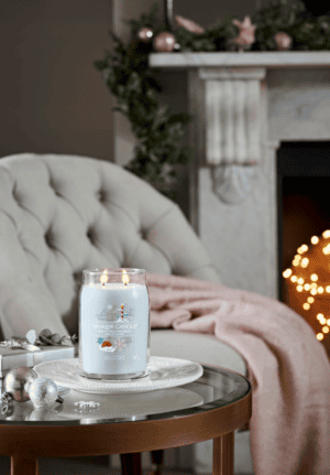 Yankee Candle North Pole Hideaway Świeca Duża - obrazek 3