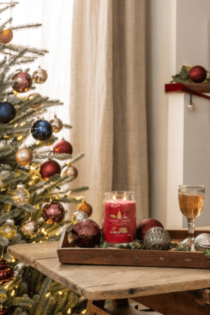 Yankee Candle Big Apple Christmas Świeca Duża - obrazek 3