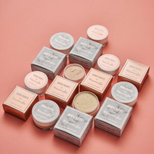 Brush Up! By Maxineczka Puder Sypki Satynowy - obrazek 3